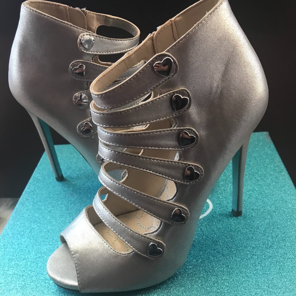 Blue by Betsey Johnson Strappy Heart Silver Metal